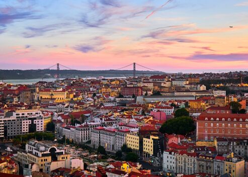 Lisbon_(36831596786)_(cropped)