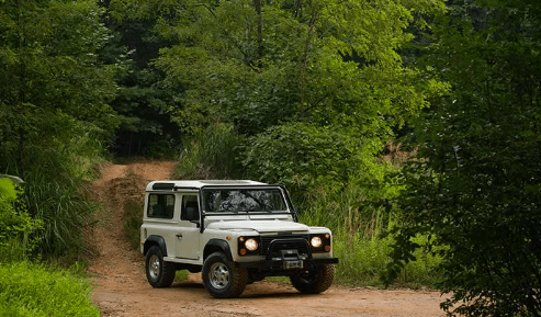 Land Rover Image 2