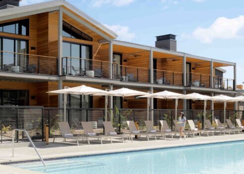 appellation_healdsburg_small_foss_pool_day-2_101_1728x997