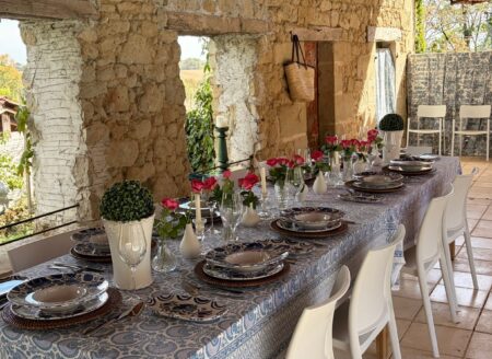 03-chateau-degay-outdoor-dining 03-chateau-degay-outdoor-dining